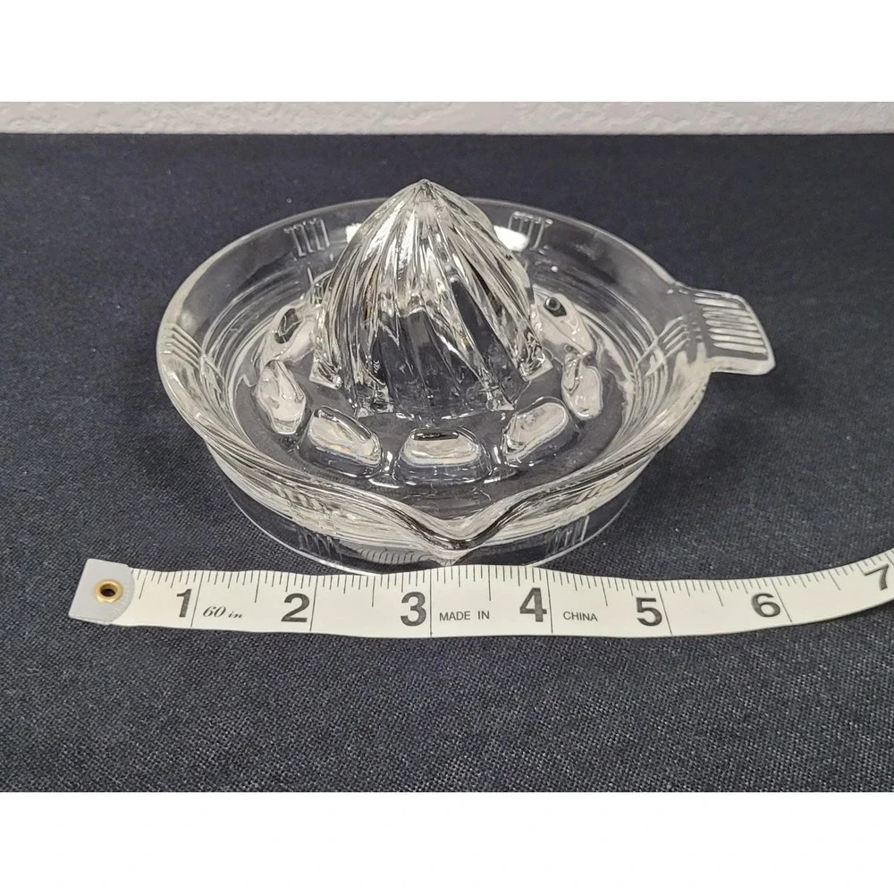 Clear Heavy-duty Pressed Glass 6 inch Manual Citrus Juicer/Reamer Vintage 1940s